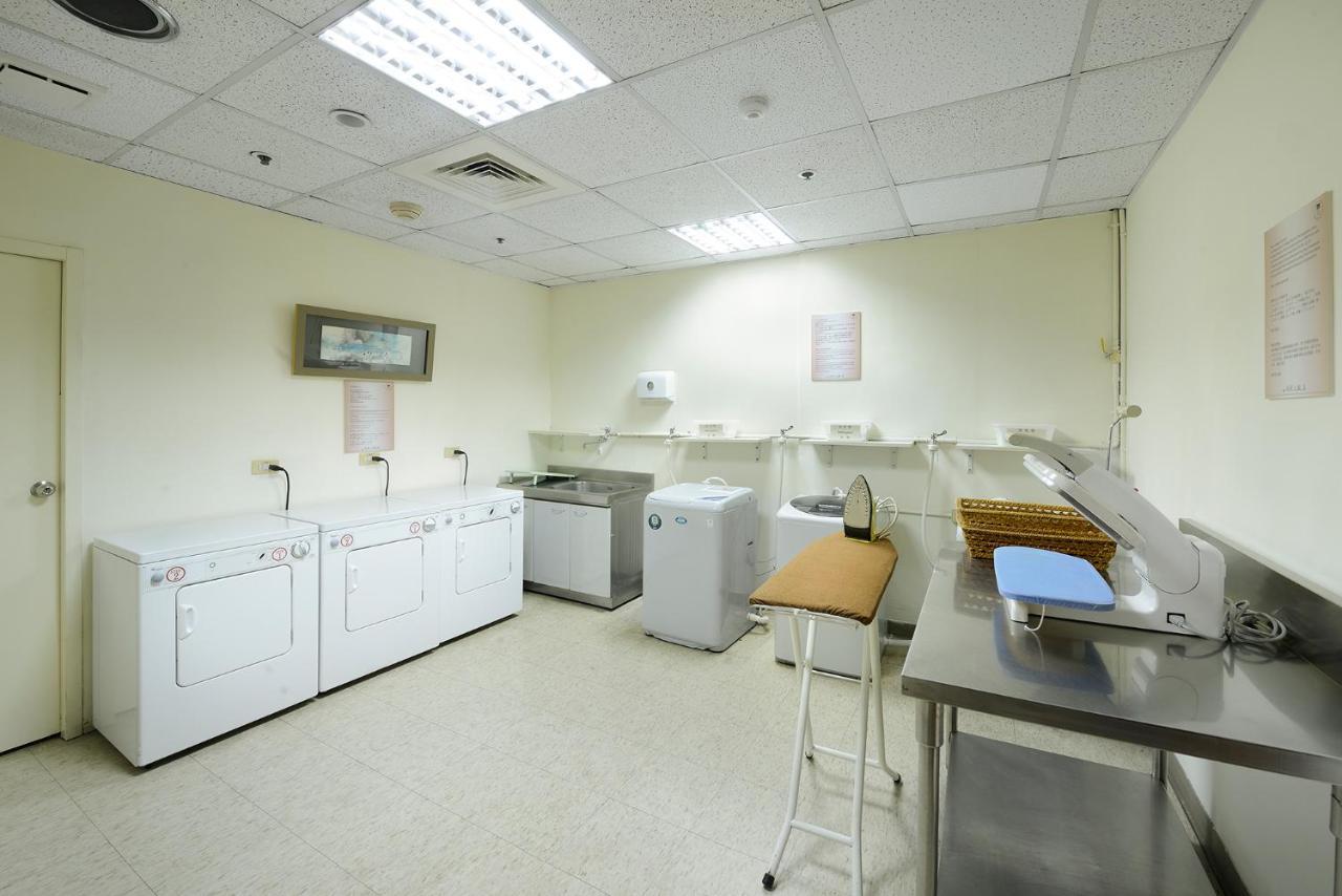 ז'ונגלי Le Midi Hotel Jungli מראה חיצוני תמונה