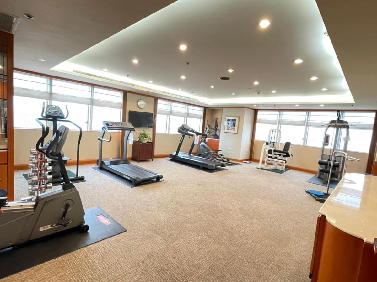 ז'ונגלי Le Midi Hotel Jungli מראה חיצוני תמונה
