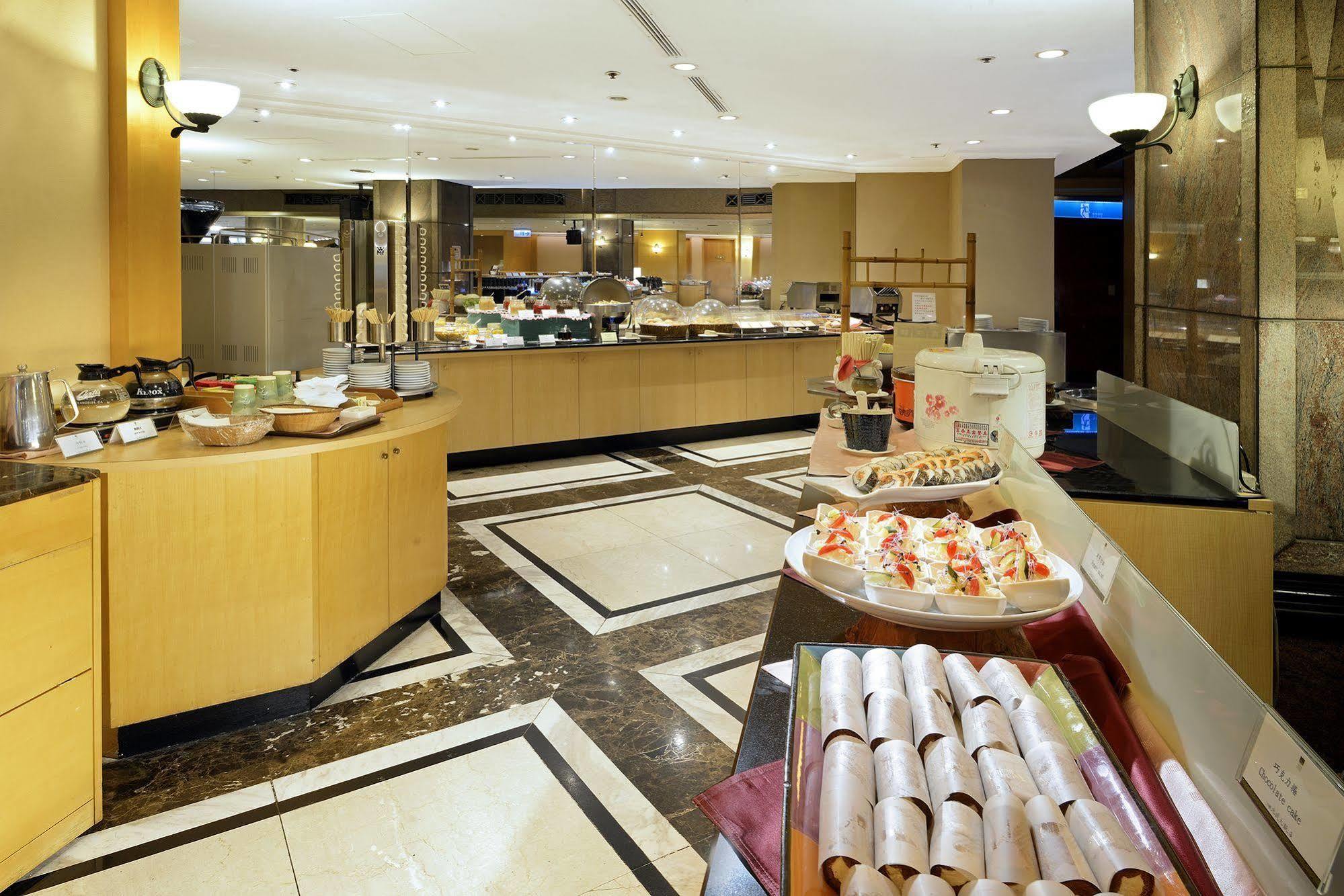 ז'ונגלי Le Midi Hotel Jungli מראה חיצוני תמונה